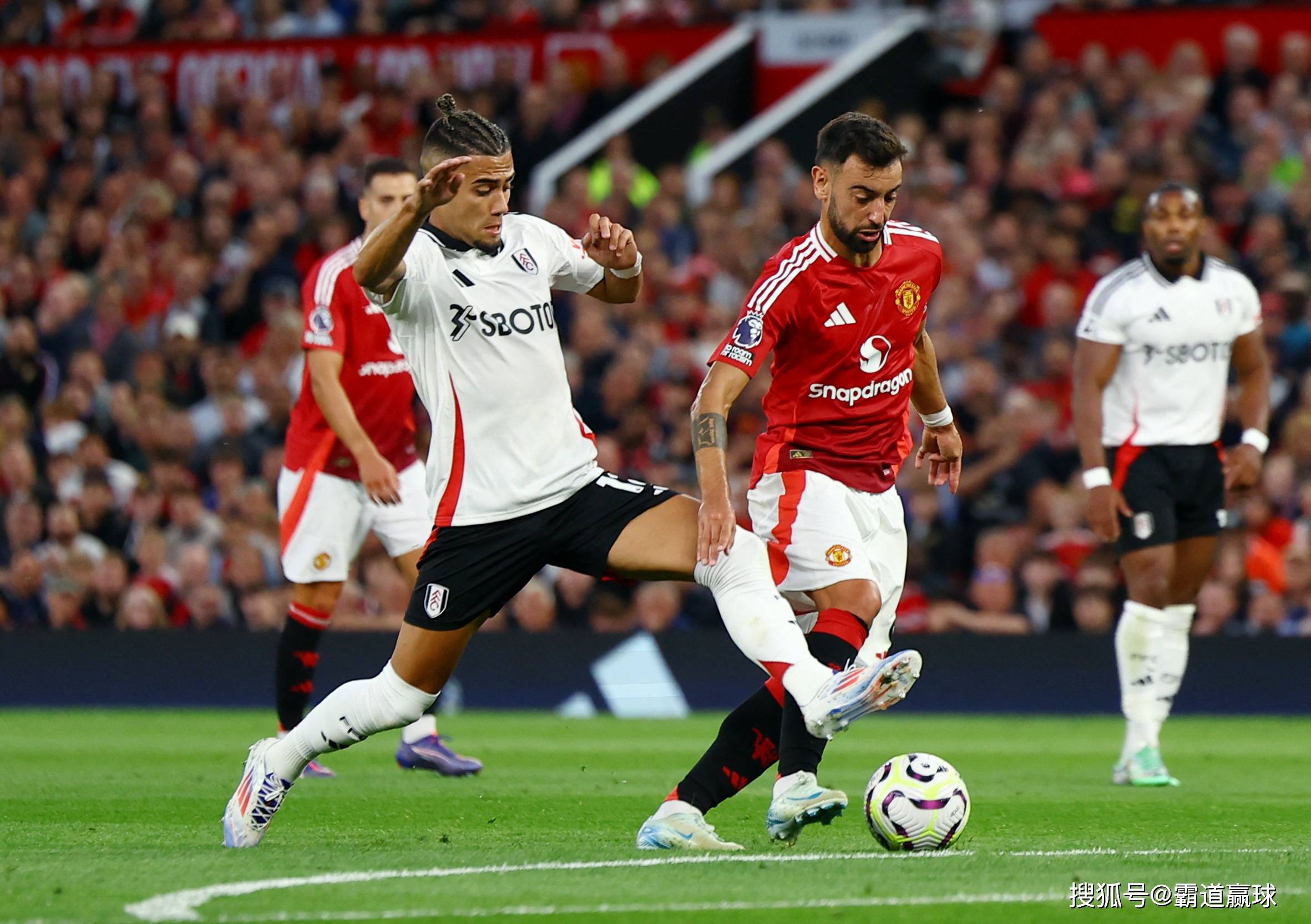 包含国际比赛日突围战来临;曼联围绕足总杯伤情更新;管理层满意;细节决定成败的词条 包含国际比赛日突围战来临;曼联围绕足总杯伤情更新;管理层满意;细节决定成败的词条