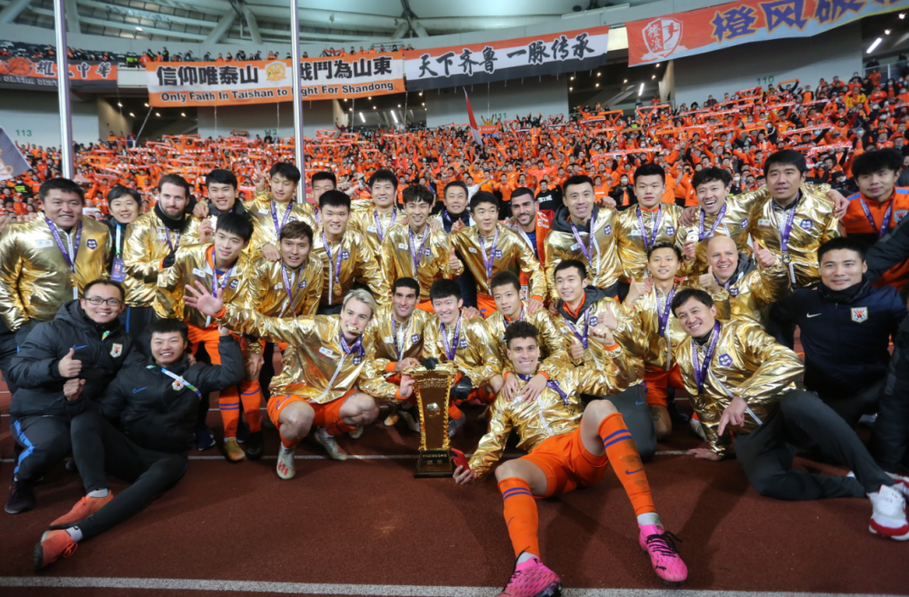 包含赛地聚焦——亚冠赛后热度飙升，金州勇士遗憾出局，目标明确，赛程密集仍需轮换的词条